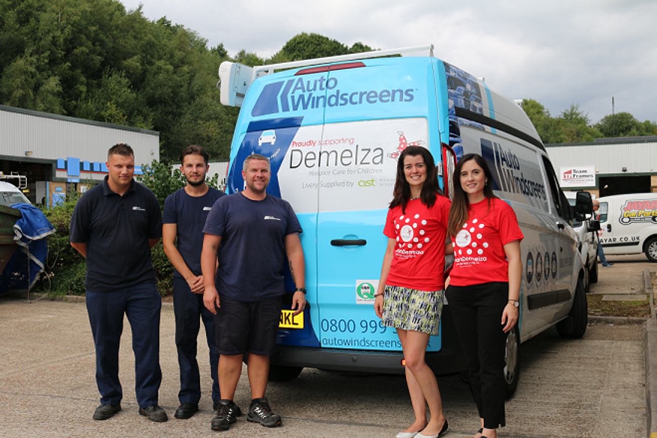 Demelza Auto Windscreens Van and Representatives (1).png